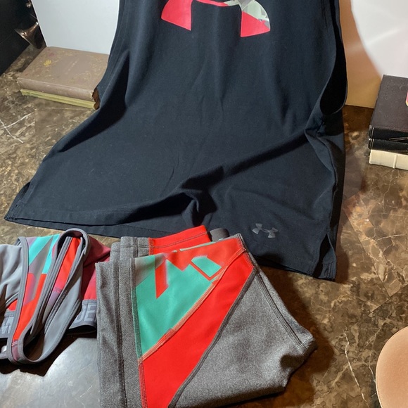 NWOT Under Armour 3 piece workout set- size large compression 7/8 length spandex - Picture 13 of 16